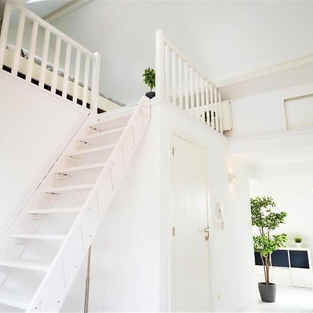 Beautiful Terrace Apartment In The Heart Of Antwerpen Bagian luar foto